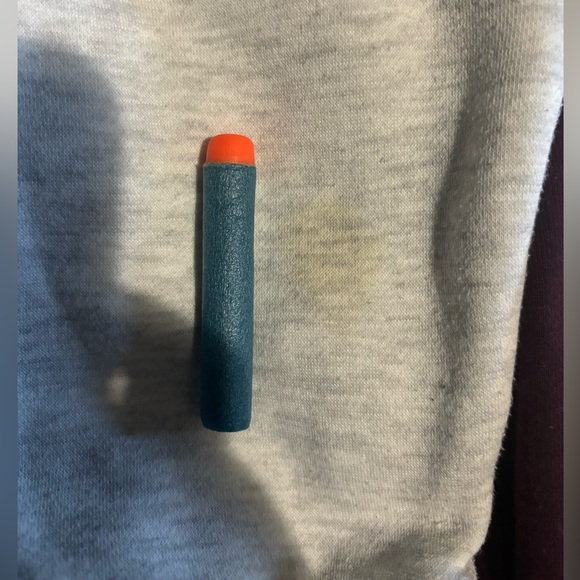 Women’s Champion Sweater 💜 - Picture 4 of 4